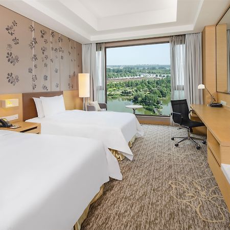 Holiday Inn Nanyang By Ihg Esterno foto