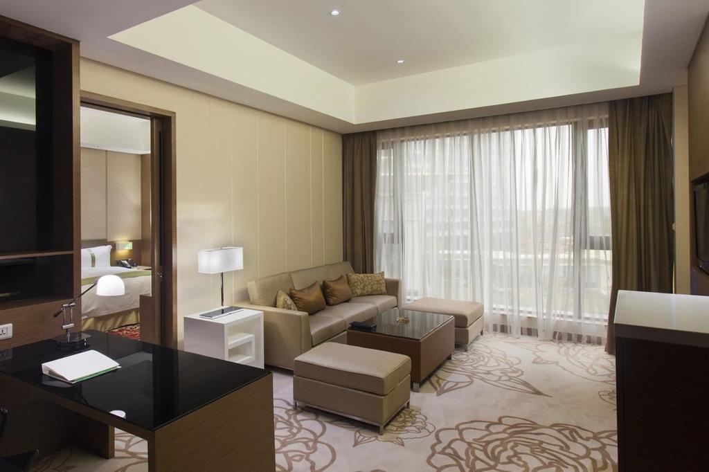 Holiday Inn Nanyang By Ihg Esterno foto